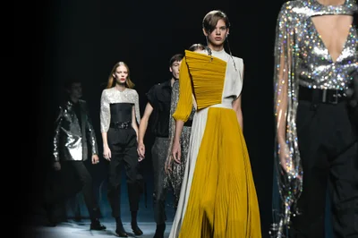 Look 23